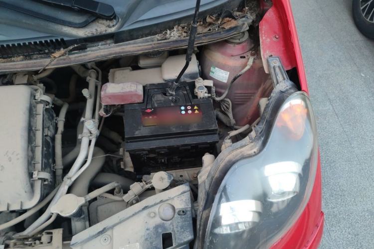 Used BYD F0 2012 1.0L Joyful Cool Model Engine Bay Left