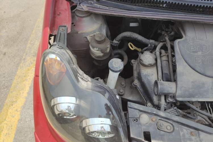 Used BYD F0 2012 1.0L XuanKu Trim Engine Bay Right