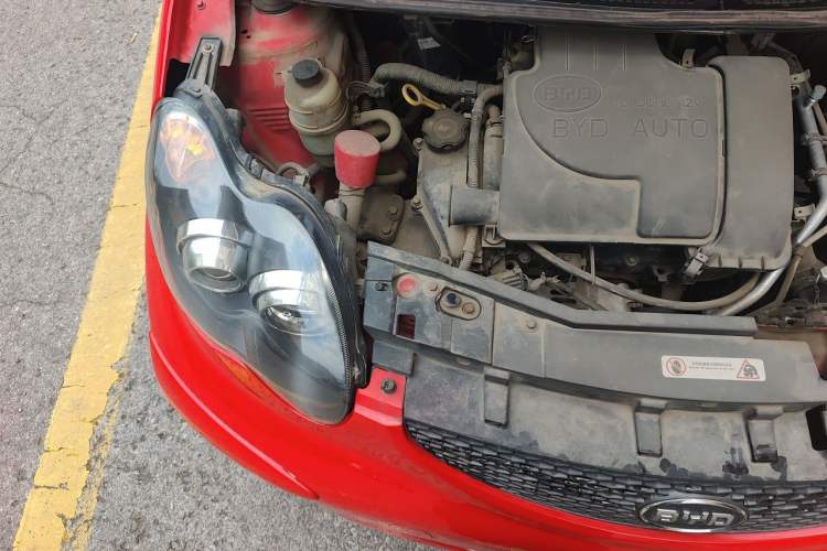 Used BYD F0 2012 1.0L XuanKu Trim Engine Bay Right