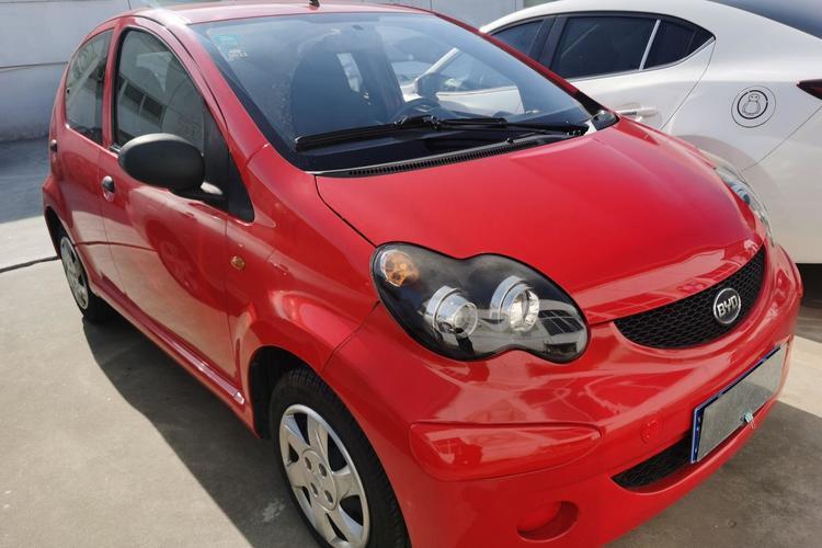 Used BYD F0 2012 1.0L XuanKu Trim Front Right 45 Deg