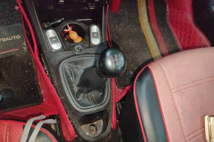 Used BYD F0 2012 1.0L Joyful Cool Model Gear Lever