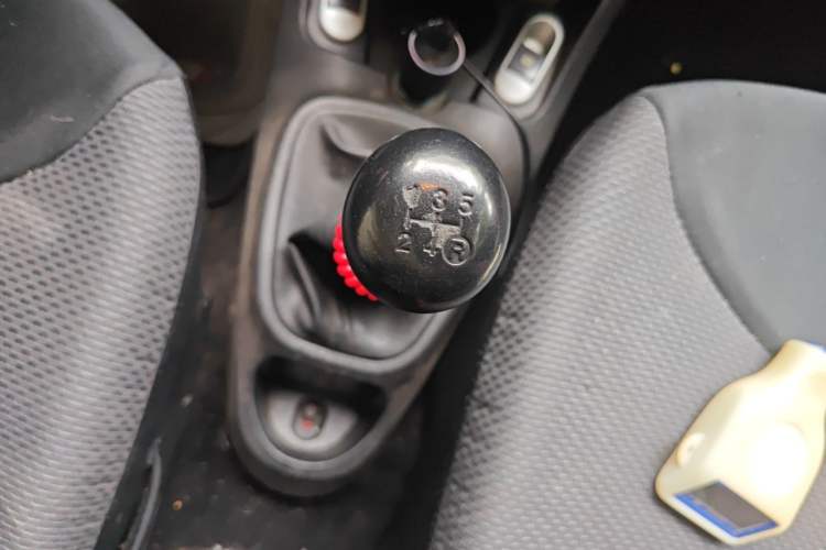 Used BYD F0 2012 1.0L XuanKu Trim Gear Lever