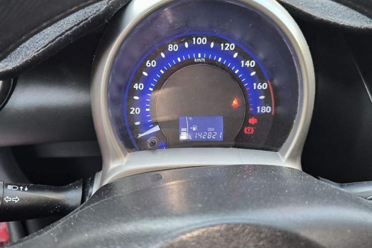 Used BYD F0 2012 1.0L XuanKu Trim Odometer Close Up