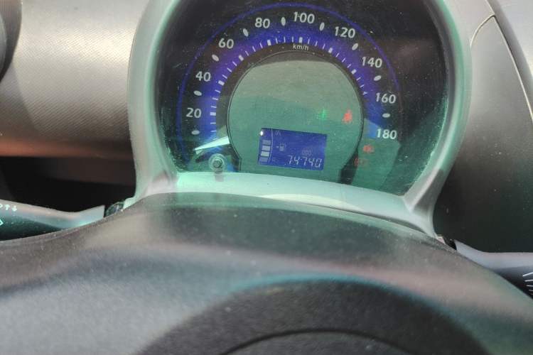 Used BYD F0 2012 1.0L XuanKu Trim Odometer Close Up