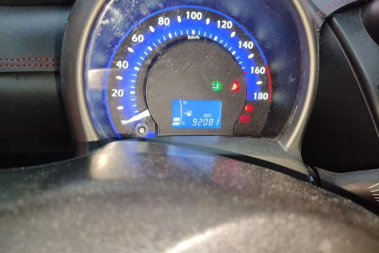 Used BYD F0 2012 1.0L Joyful Cool Model Odometer Close Up