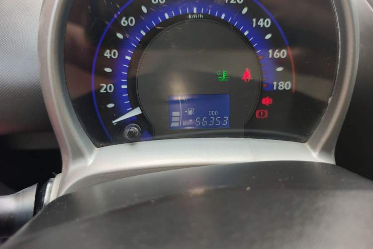 Used BYD F0 2012 1.0L XuanKu Trim Odometer Close Up