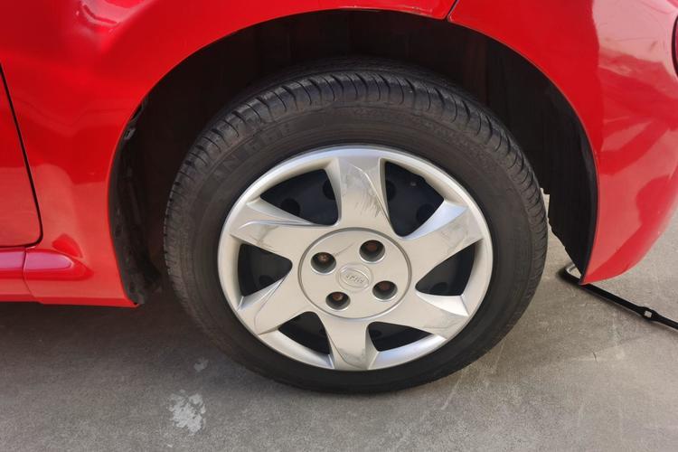 Used BYD F0 2012 1.0L XuanKu Trim Right Front Wheel Hub
