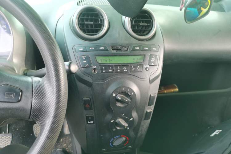 Used BYD F0 2012 1.0L XuanKu Trim Audio And AC Panel