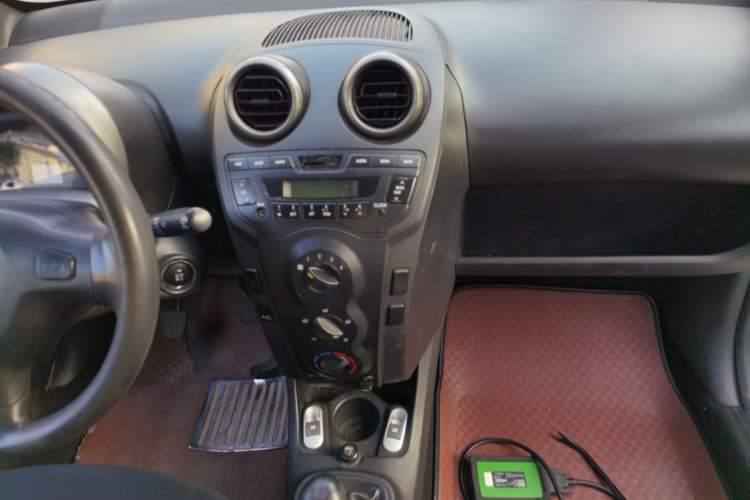 Used BYD F0 2012 1.0L XuanKu Trim Audio And AC Panel