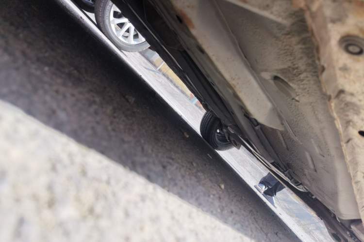 Used BYD F0 2012 1.0L XuanKu Trim Chassis Front Left