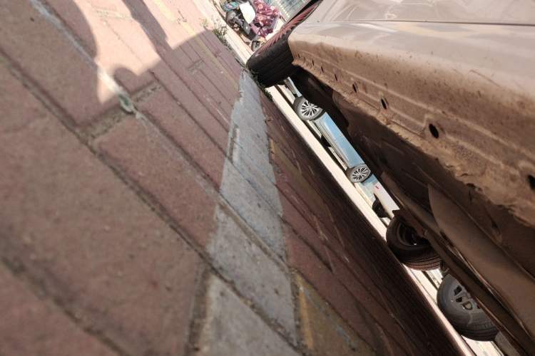 Used BYD F0 2012 1.0L XuanKu Trim Chassis Front Right