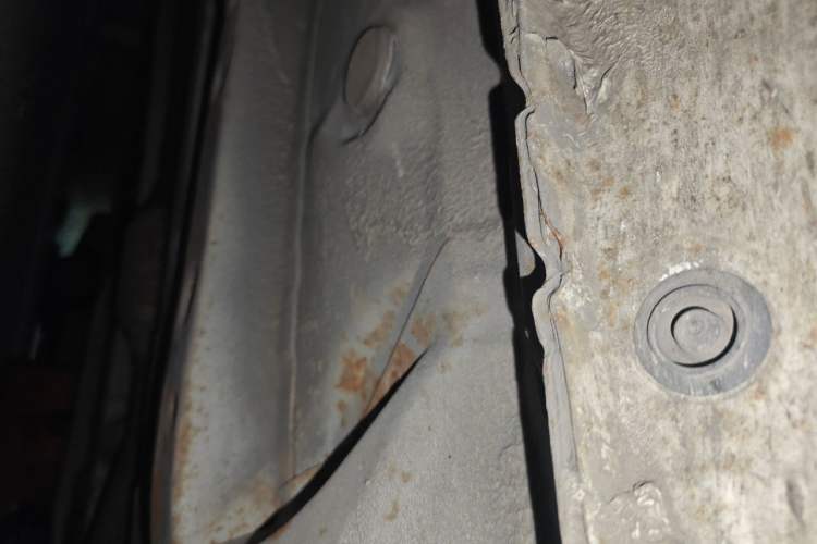 Used BYD F0 2012 1.0L Joyful Cool Model Chassis Front Right