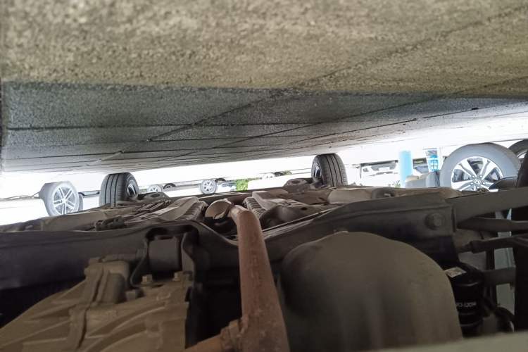 Used BYD F0 2012 1.0L Joyful Cool Model Chassis Front