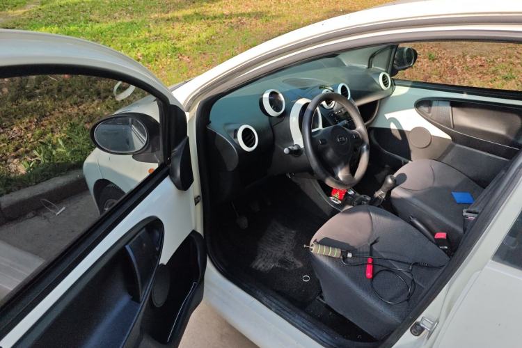 Used BYD F0 2012 1.0L Joyful Cool Model Driver Seat
