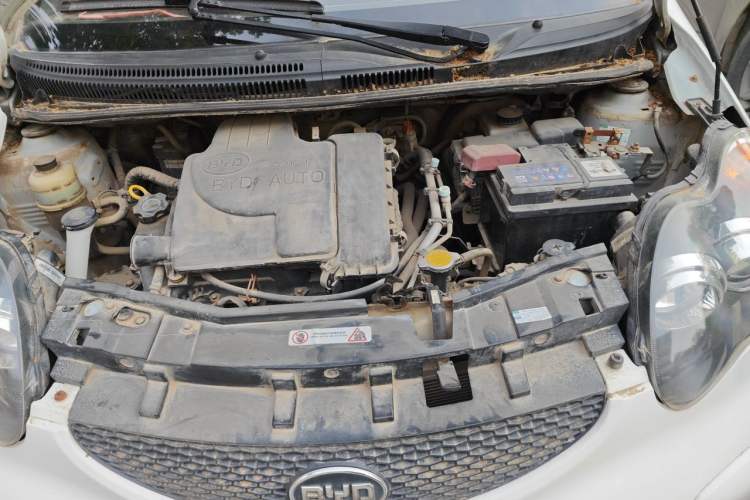 Used BYD F0 2012 1.0L XuanKu Trim Engine Bay