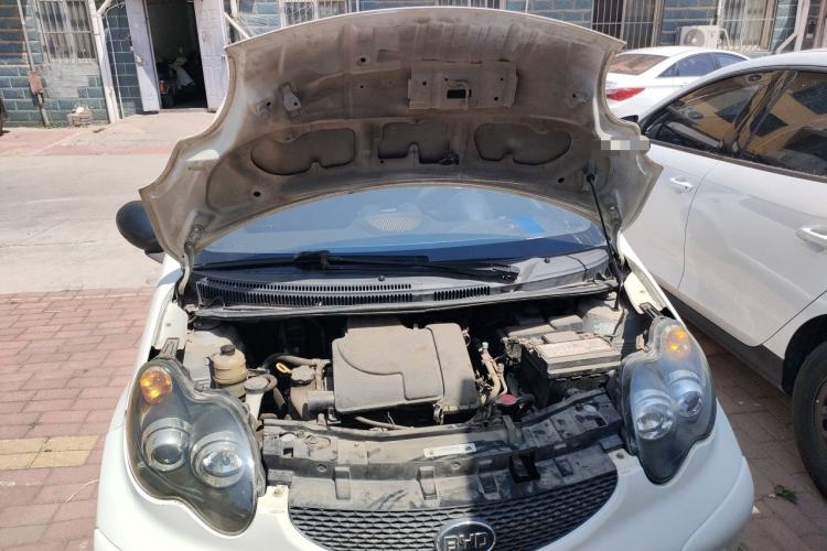 Used BYD F0 2012 1.0L XuanKu Trim Engine Bay