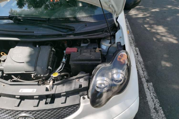 Used BYD F0 2012 1.0L XuanKu Trim Engine Bay Left