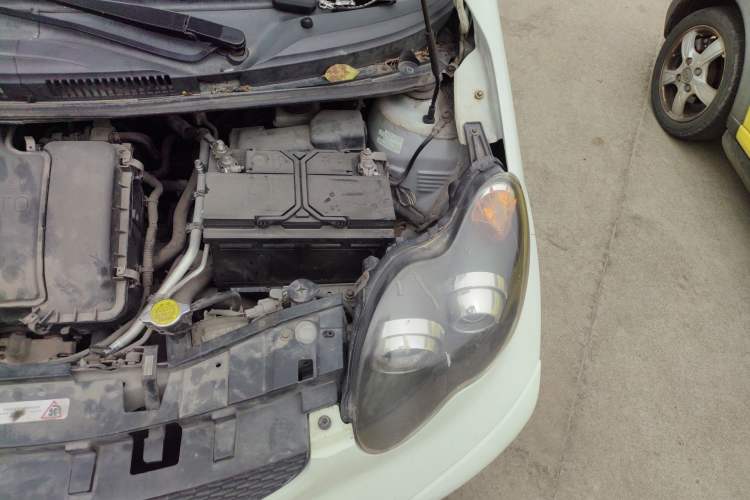 Used BYD F0 2012 1.0L XuanKu Trim Engine Bay Left