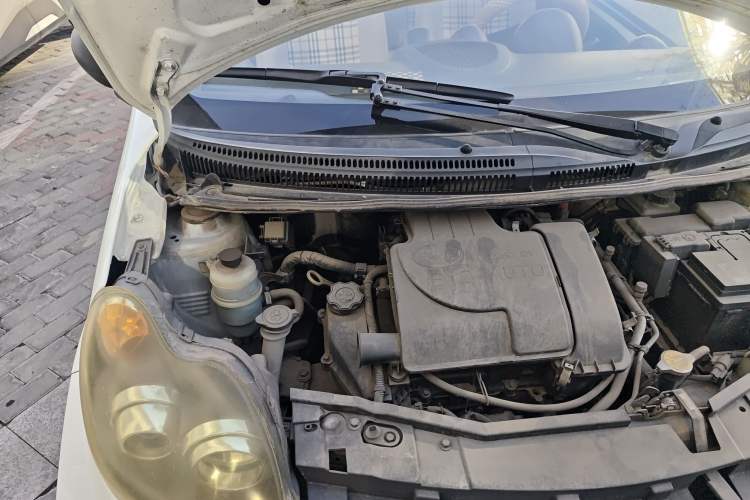 Used BYD F0 2012 1.0L XuanKu Trim Engine Bay Right