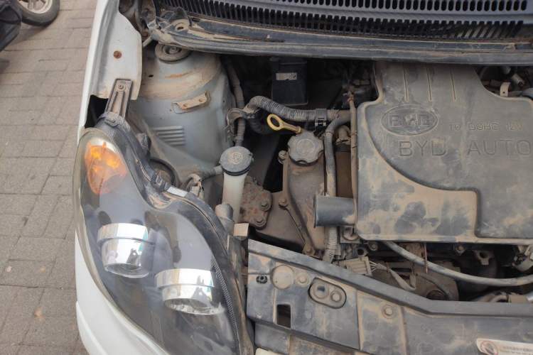 Used BYD F0 2012 1.0L XuanKu Trim Engine Bay Right