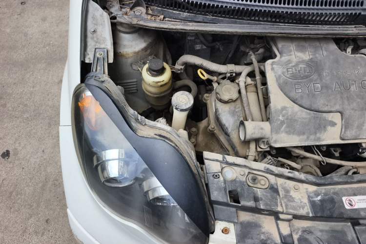 Used BYD F0 2012 1.0L XuanKu Trim Engine Bay Right