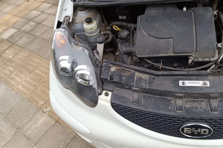 Used BYD F0 2012 1.0L Joyful Cool Model Engine Bay Right