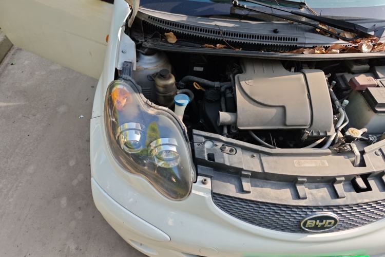 Used BYD F0 2012 1.0L Joyful Cool Model Engine Bay Right