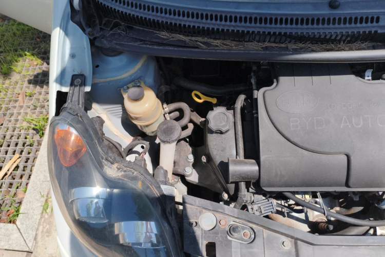Used BYD F0 2012 1.0L XuanKu Trim Engine Bay Right
