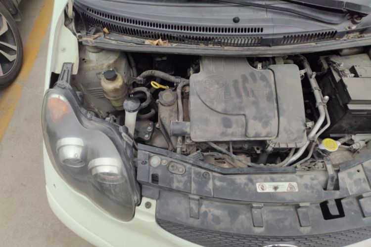 Used BYD F0 2012 1.0L XuanKu Trim Engine Bay Right
