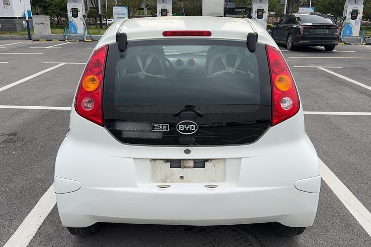 Used BYD F0 2012 1.0L XuanKu Trim Exterior 4