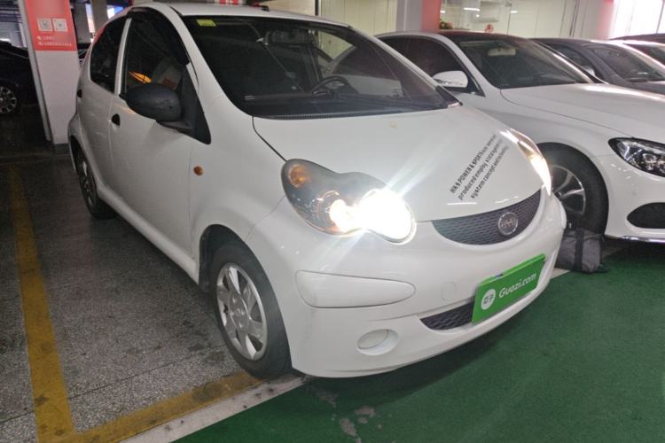 Used BYD F0 2012 1.0L XuanKu Trim Front Right 45 Deg