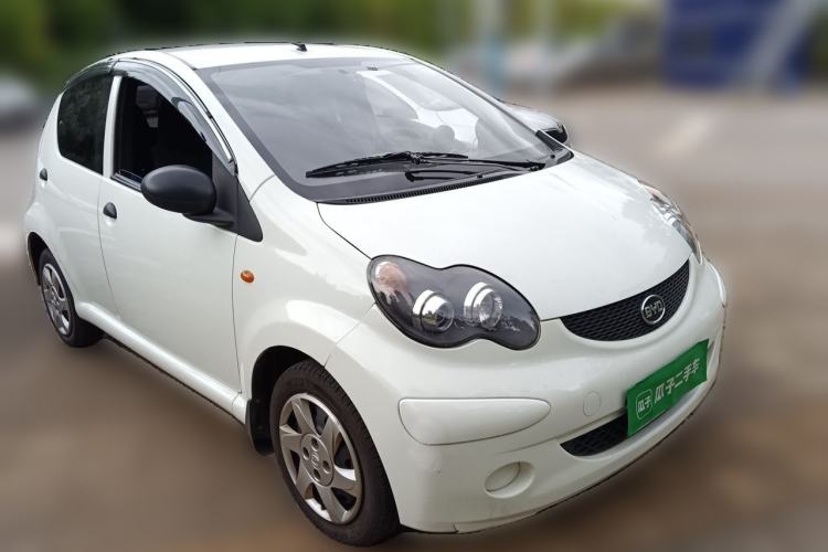 Used BYD F0 2012 1.0L Joyful Cool Model Front Right 45 Deg