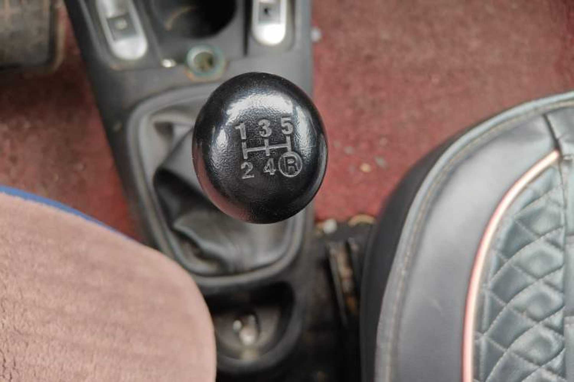Used BYD F0 2012 1.0L XuanKu Trim Gear Lever
