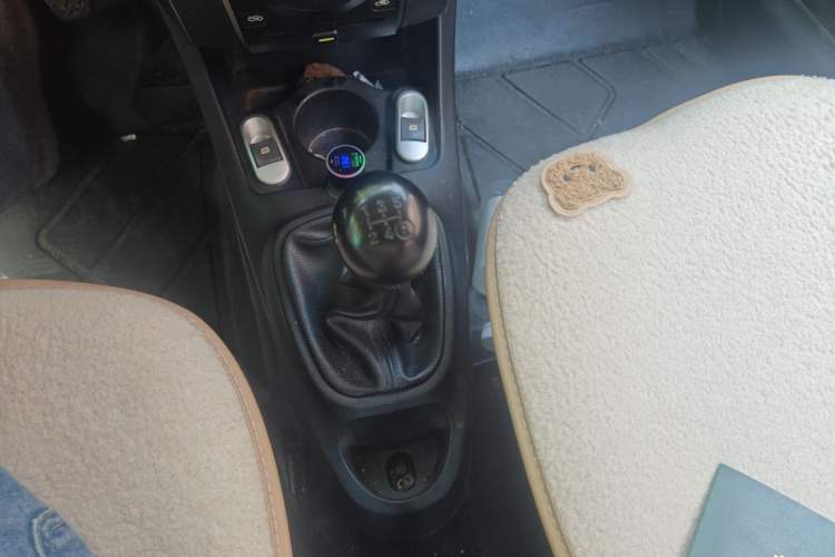 Used BYD F0 2012 1.0L XuanKu Trim Gear Lever