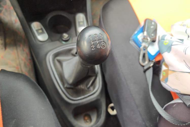 Used BYD F0 2012 1.0L XuanKu Trim Gear Lever