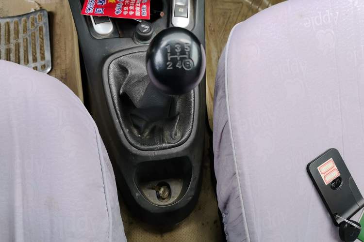 Used BYD F0 2012 1.0L XuanKu Trim Gear Lever
