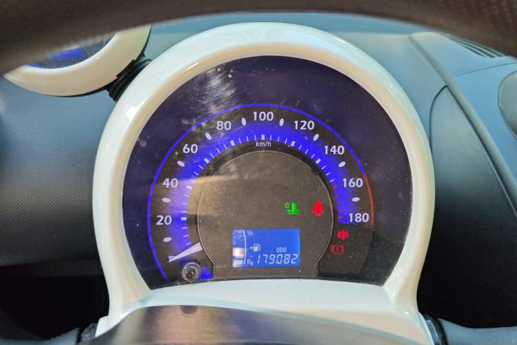 Used BYD F0 2012 1.0L Joyful Cool Model Instrument Cluster