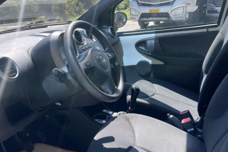 Used BYD F0 2012 1.0L XuanKu Trim Interior 2