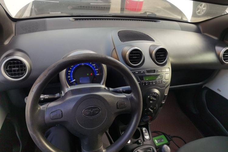Used BYD F0 2012 1.0L XuanKu Trim Interior 2