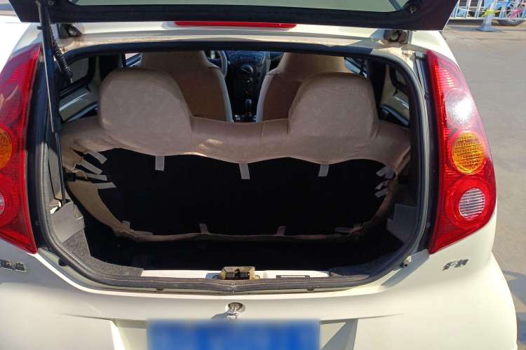 Used BYD F0 2012 1.0L XuanKu Trim Interior 4