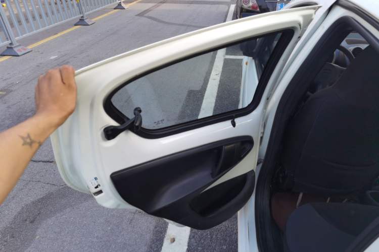 Used BYD F0 2012 1.0L XuanKu Trim Interior 8