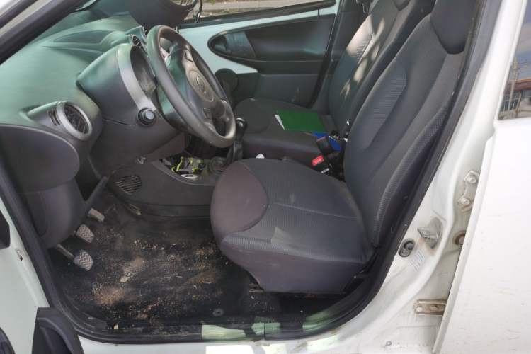 Used BYD F0 2012 1.0L XuanKu Trim Left Front Seat