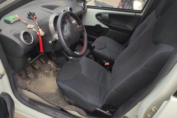 Used BYD F0 2012 1.0L XuanKu Trim Left Front Seat