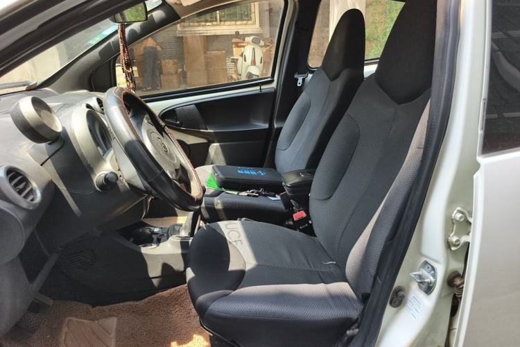 Used BYD F0 2012 1.0L XuanKu Trim Left Front Seat