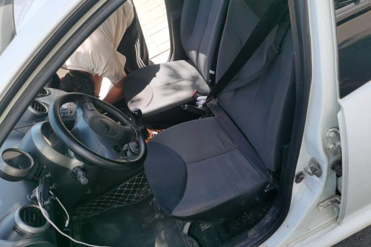 Used BYD F0 2012 1.0L XuanKu Trim Left Front Seat