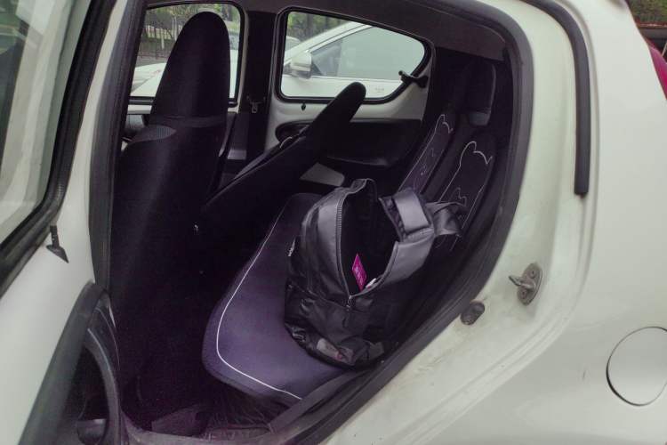 Used BYD F0 2012 1.0L XuanKu Trim Left Rear Seat