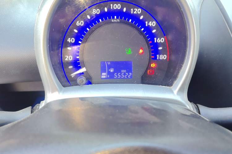 Used BYD F0 2012 1.0L XuanKu Trim Odometer Close Up