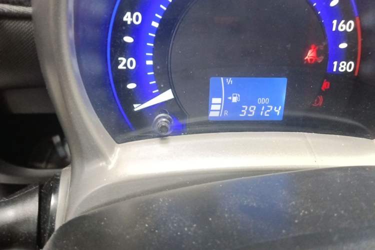 Used BYD F0 2012 1.0L Joyful Cool Model Odometer Close Up