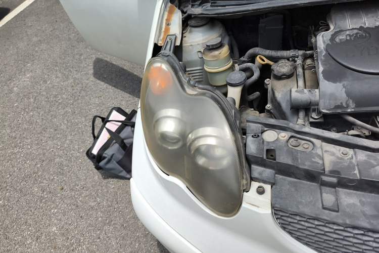 Used BYD F0 2012 1.0L Joyful Cool Model Right Front Headlight