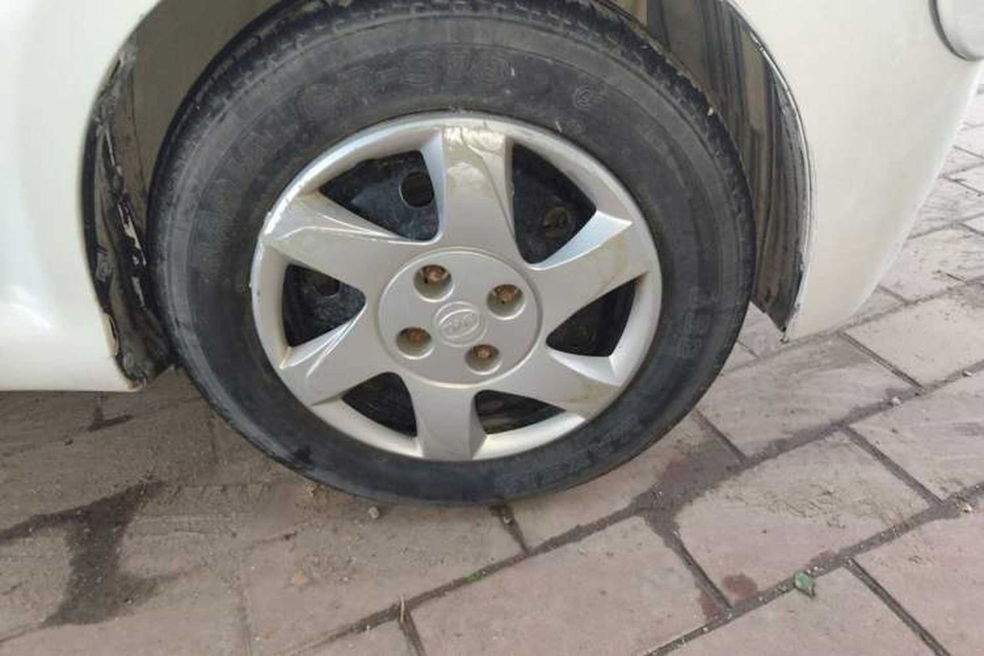 Used BYD F0 2012 1.0L Joyful Cool Model Right Front Wheel Hub